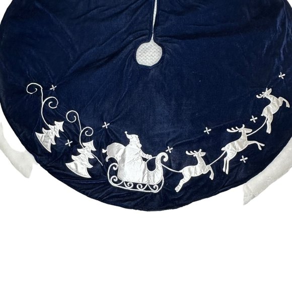 Christmas Midnight Blue White Trim Silhouette Santa Sleigh Reindeer Tree Skirt - Picture 2 of 12